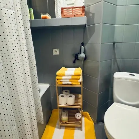 Downtown Apartment *